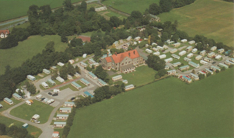Wyndham Hall park grounds and landscaping