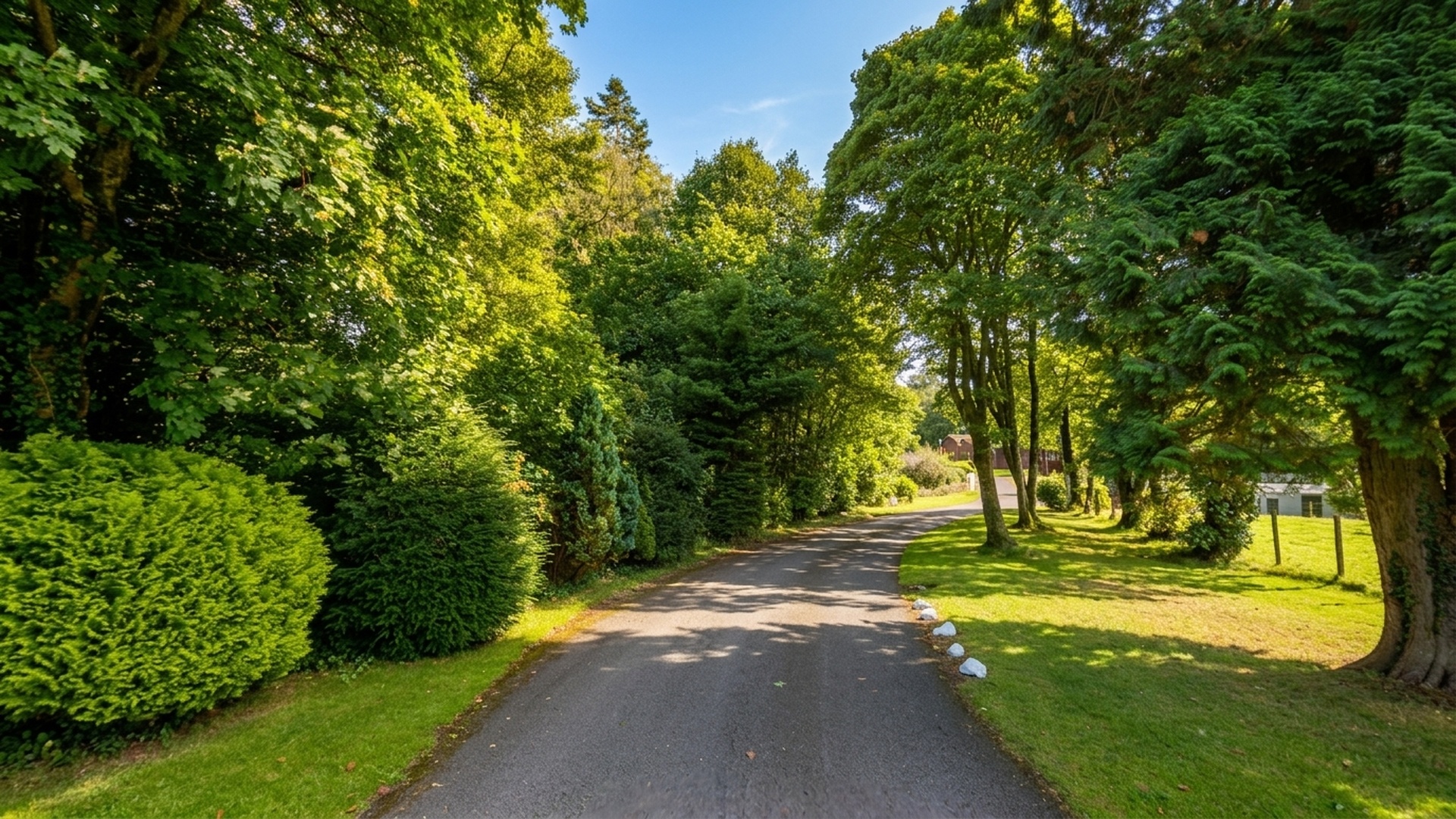 Secluded park entrance at Wyndham Hall